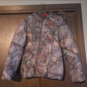 Camouflage Fuzzy Hooded Jacket Size L (42-44)